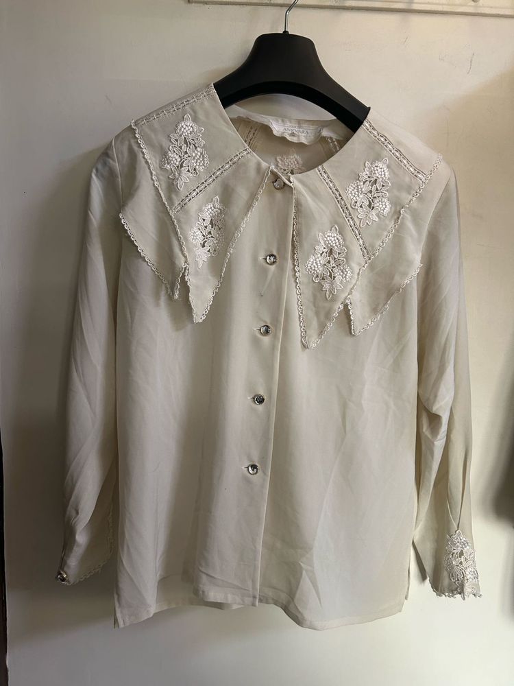 Vintage Style Lace Collar Blouse