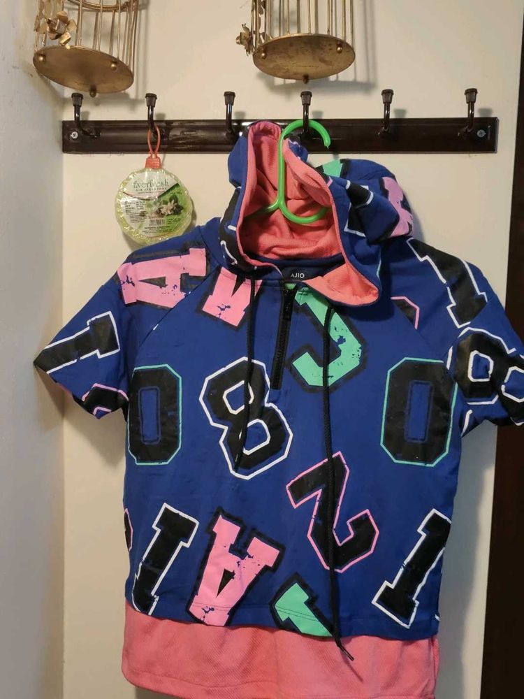 ARO Hoodie w/ Short Sleeves