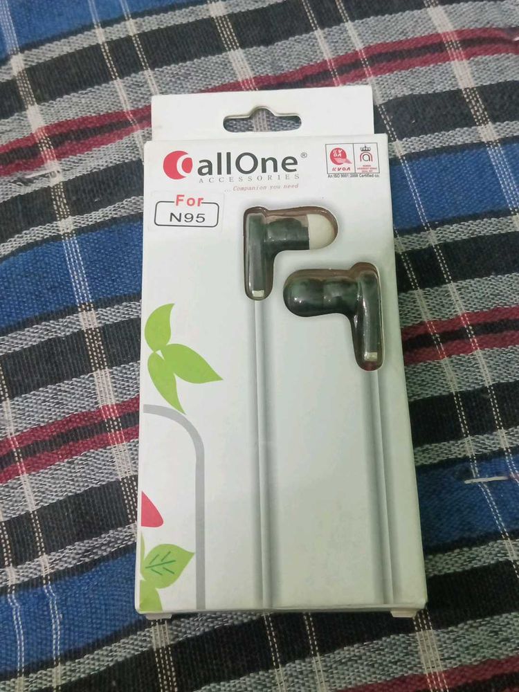 Earphone