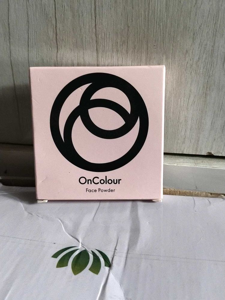 One Colour Face Powder Compact- Light