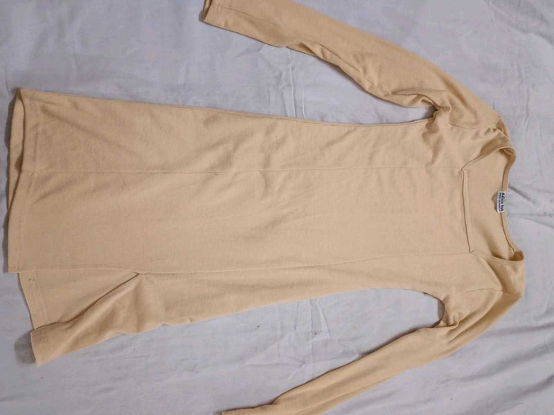 Long sleeves stretchable bodycone dress