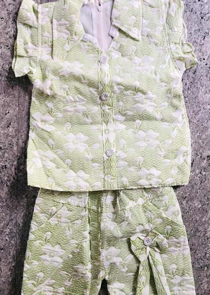 Vintage Green Floral Baby Outfit