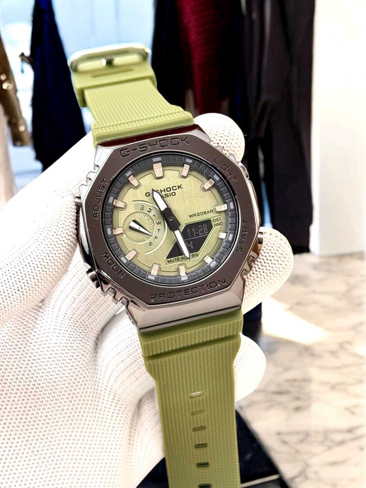 G-Shock GM2100 with metal body in stock! 🤩