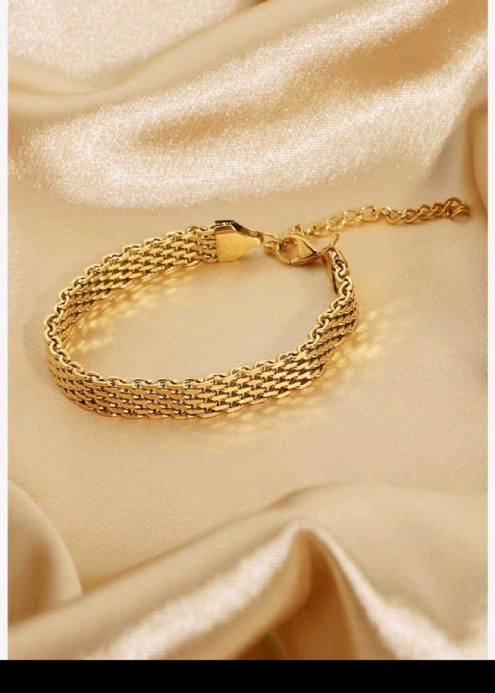 Antiternish Jwellery Bracelet
