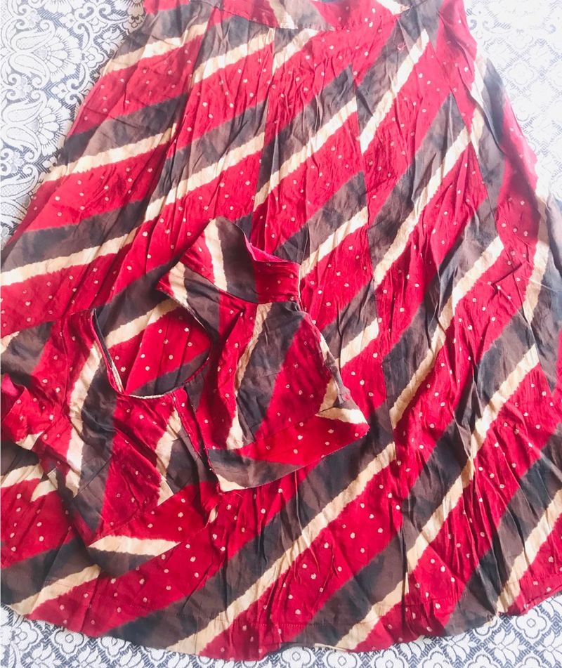 Lehanga Odani Set