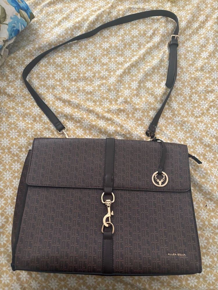Chic Handbag