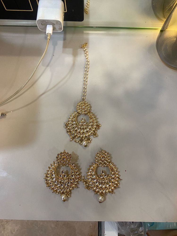Jewellery Set with maantika