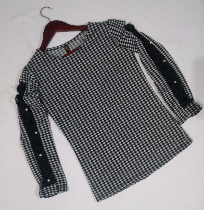 winter Gingham Pearl Sleeve Top