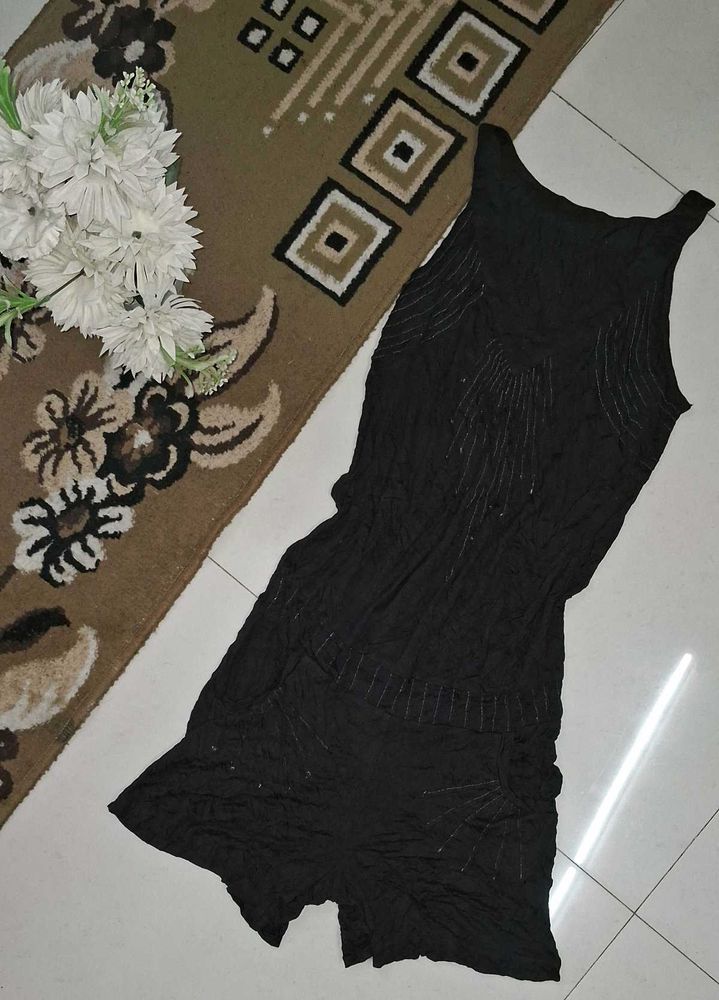 A Line Sleeveless Black Shorts Jumpsuit
