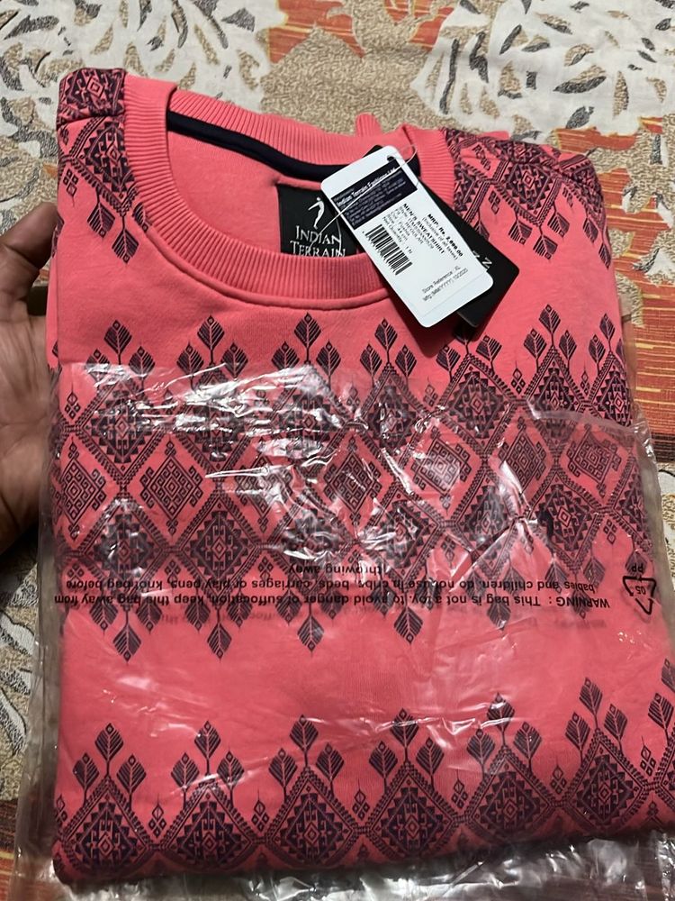 Original Brand Indian Terrain Sheat shirt XL size