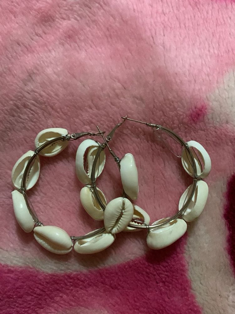 Shell Hoop Earrings