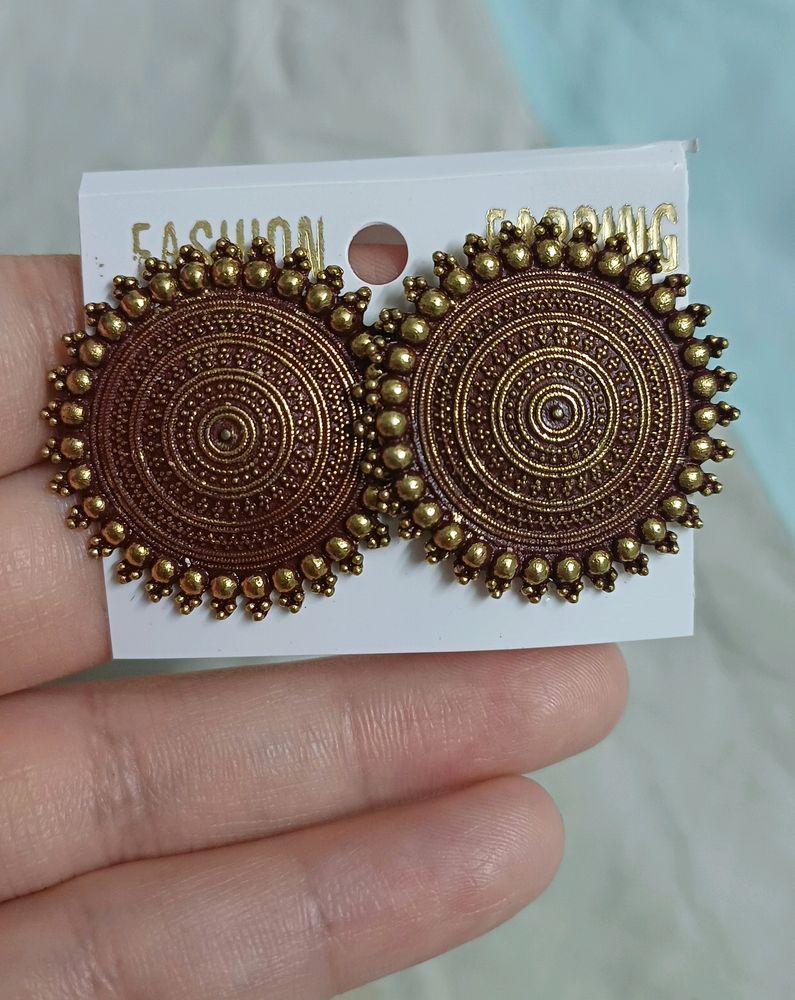 Earring