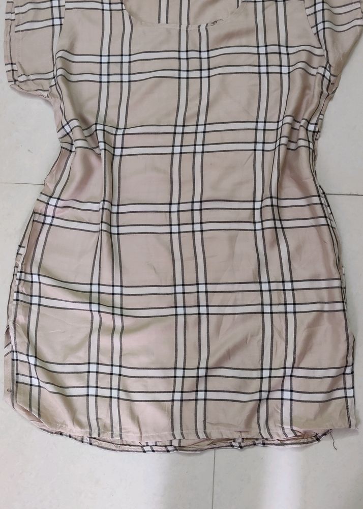 Great Nude Color Top For Sale, Worn Not Even Once