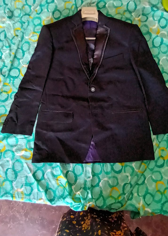 Bennevis Brand Navy Blue Wedding Suit..