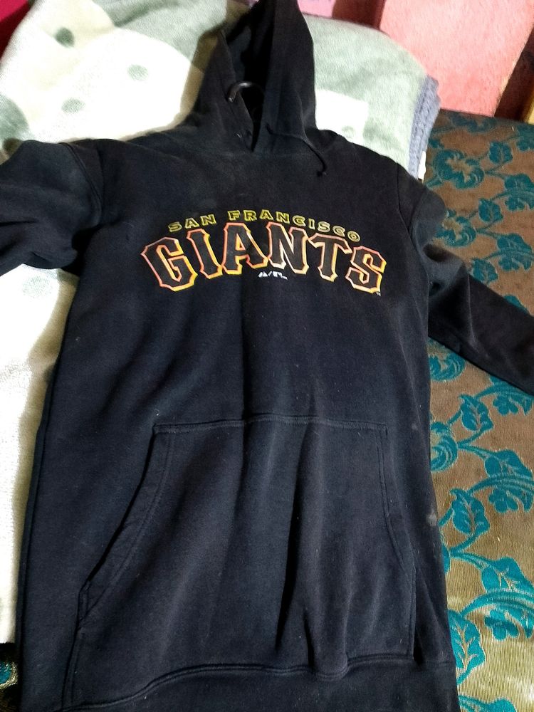 Black Winter.Men Huddi .. sweater