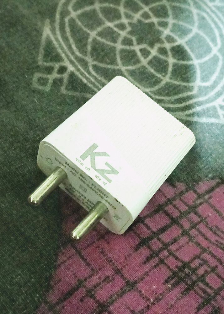 Adaptor