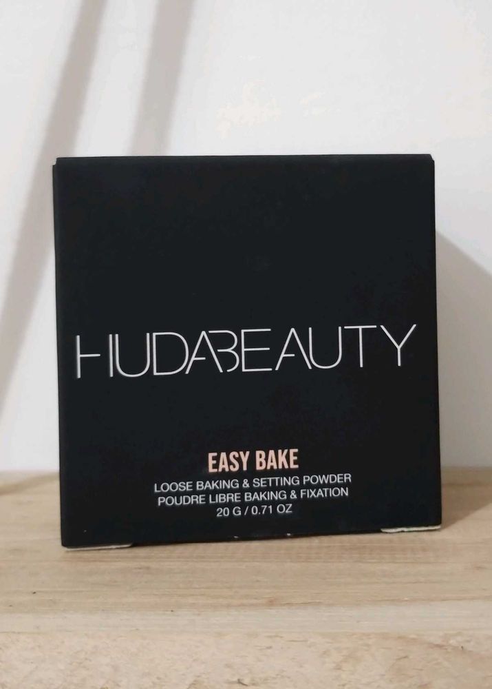 Huda Beauty Easy Bake In Banana Bread
