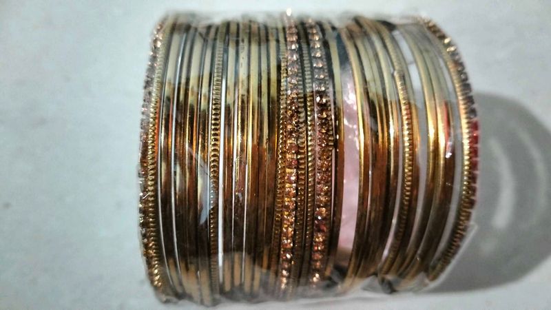Golden colour metal bangles set
