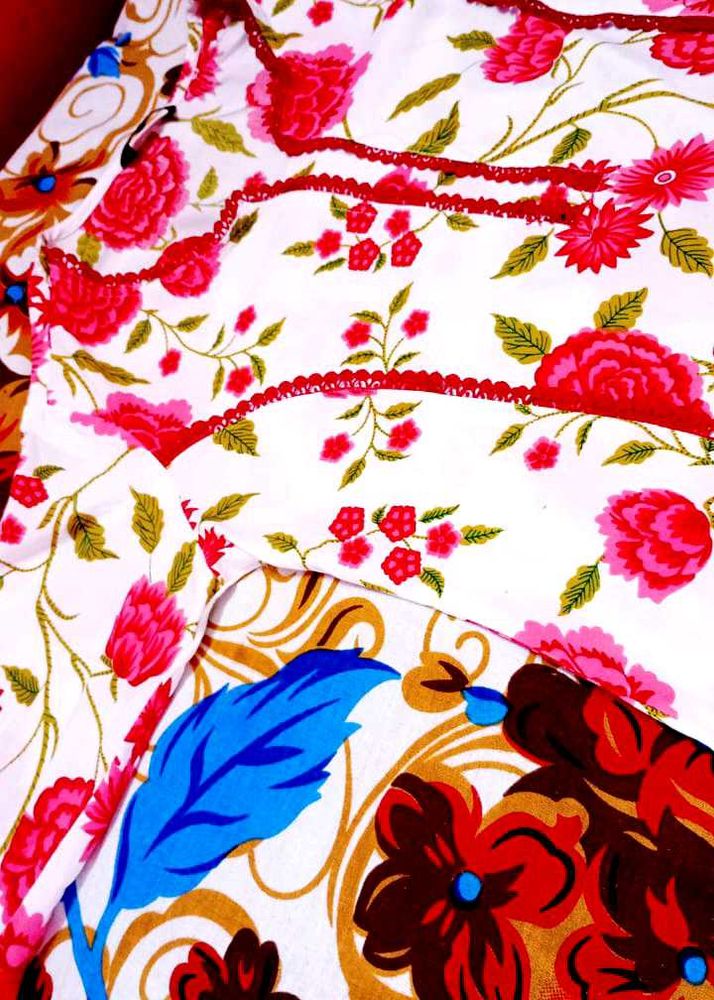Floral Print Kurta Set With Saree