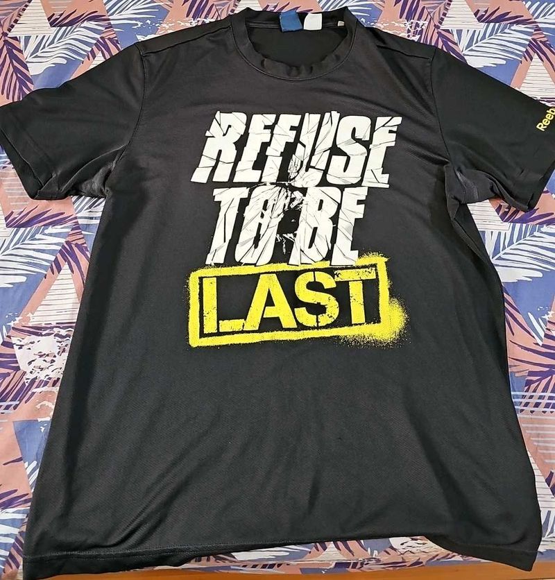 Reebok Graphic T-Shirt