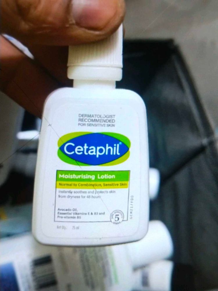 Cetaphil Moisturizing Lotion