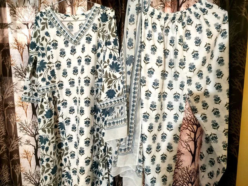 Floral Print Kurta with Pants &amp; Dupatta