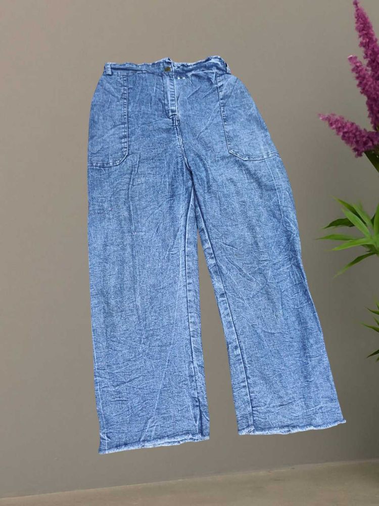 G@-22 Size-28 Straight Jeans
