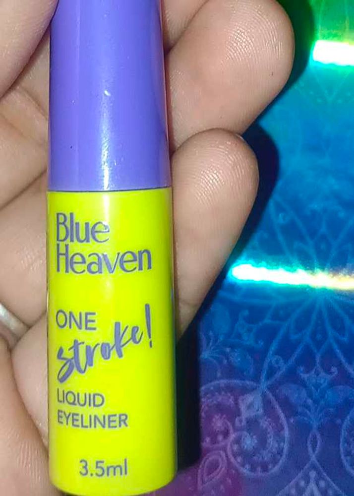New Liquid Eyeliner Blue Heaven Brand