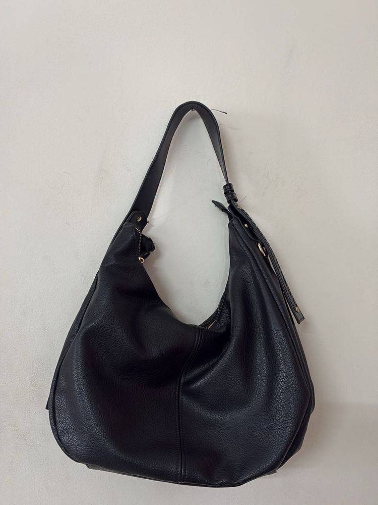 Black Shoulder Bag