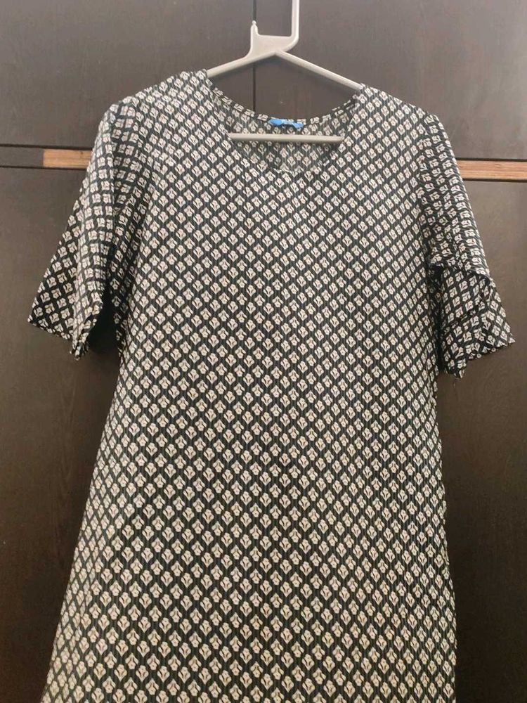 Patterned Casual Dress