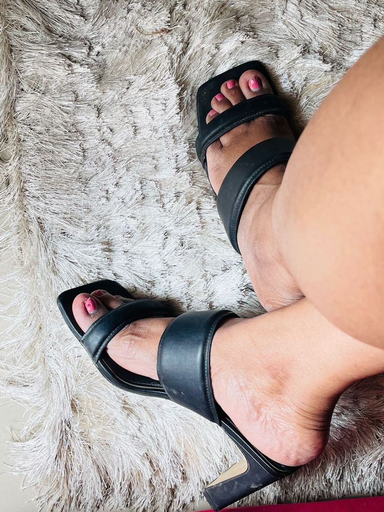 H&amp;M Footwear | Size-7.5