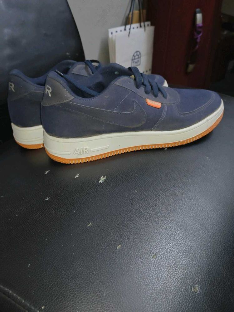 Nike Air Supreme Unisex Sneakers