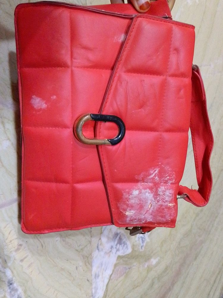 Beautiful Red Handbag 👜