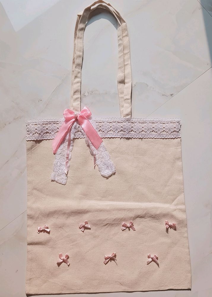 New Couquette Bow Totebag