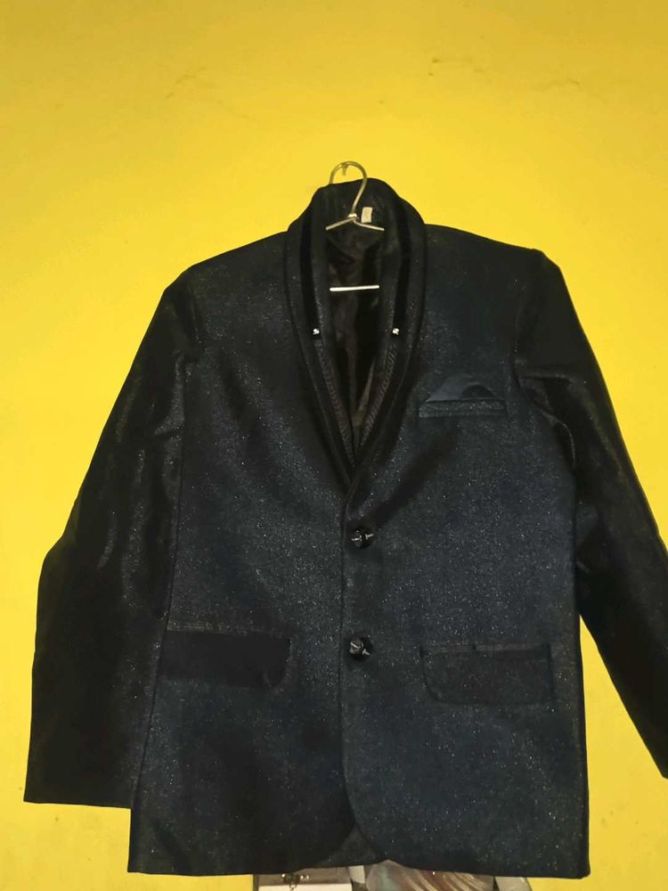 Stylish Black Blazer