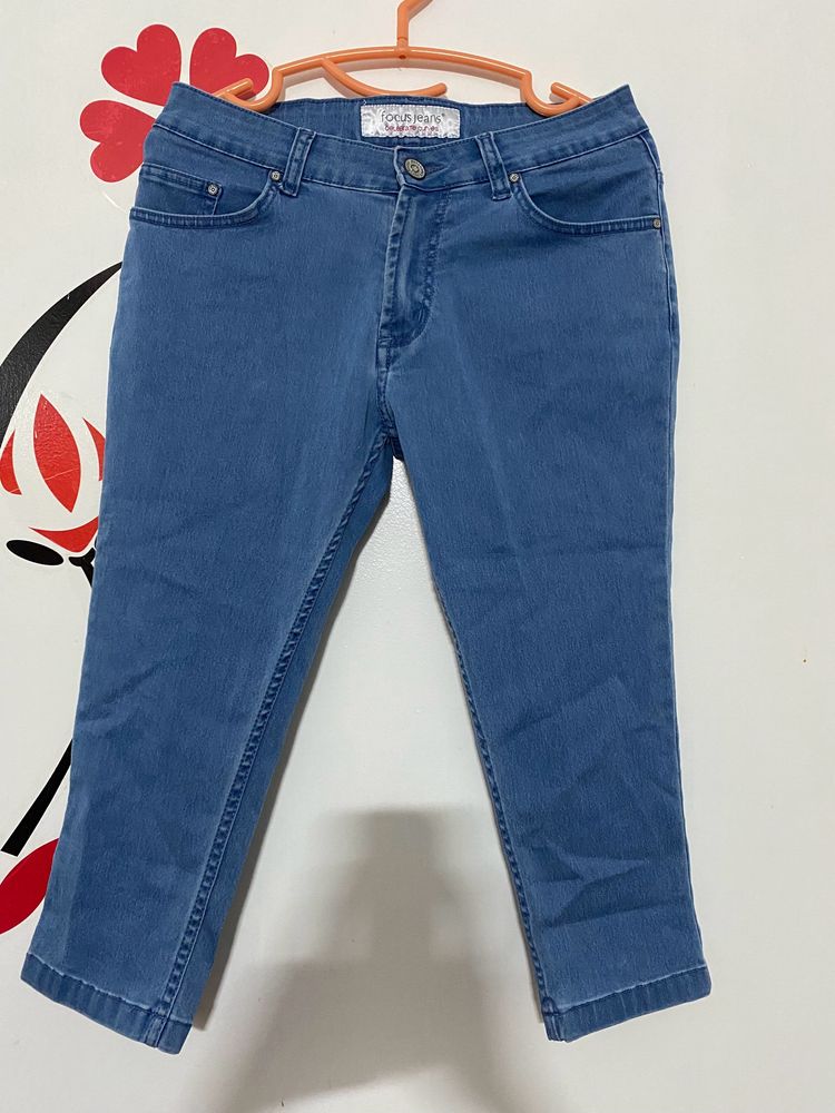 Focus Jeans 3/4th Denim Jean (women)