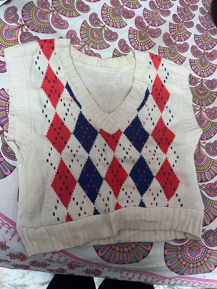 Crop Sweater Vest