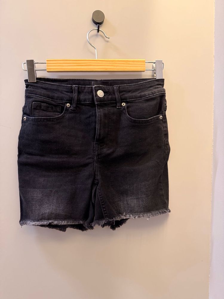 VERO MODA Black Denim Shorts