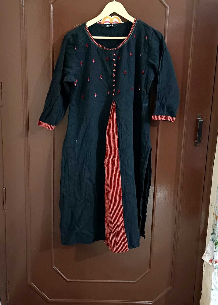 Black Kurti