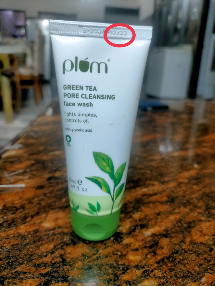 Plum Green Tea Pore Cleansing Face Wash 50 ml