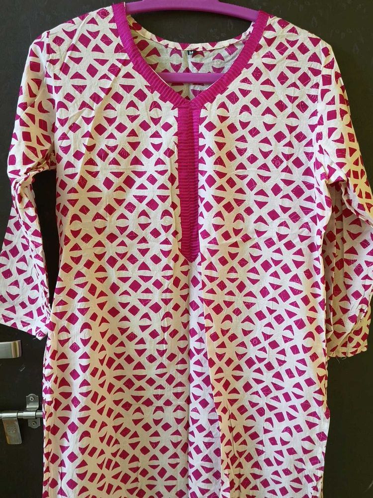 Stylish Pink &amp; White Kurta