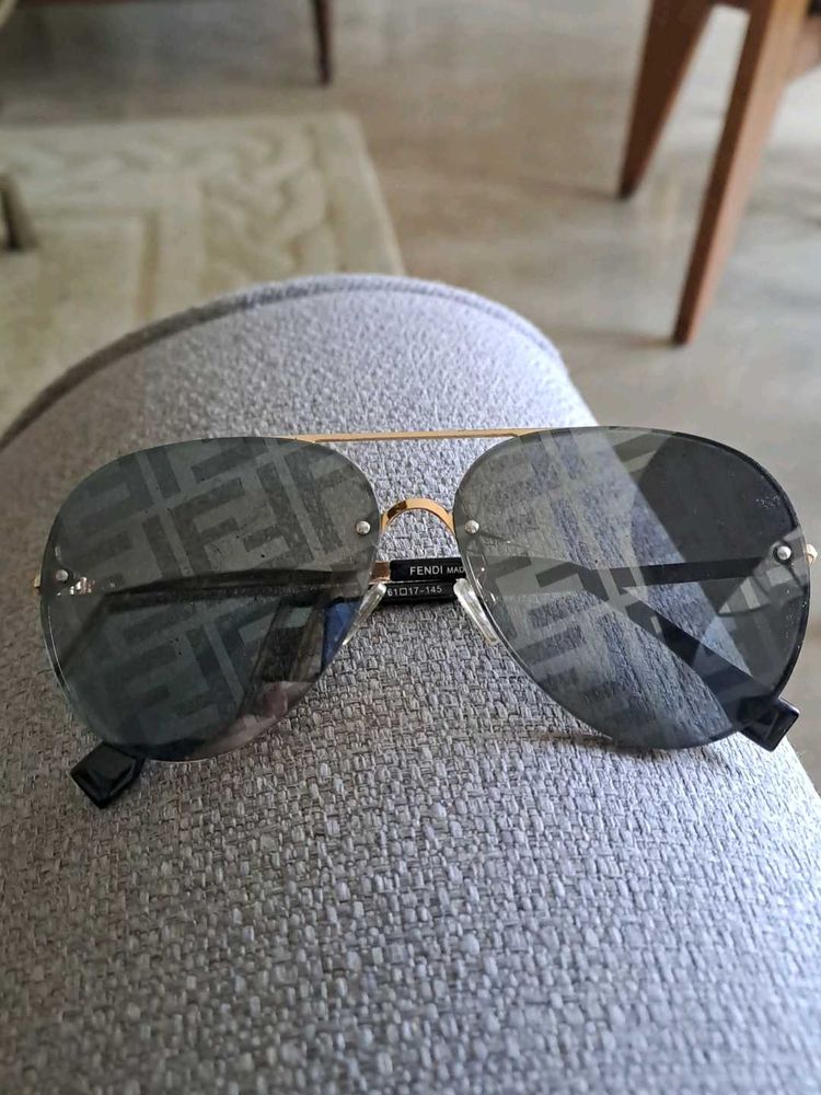 Fendi Aviator Mirrored Sunglasses Unisex