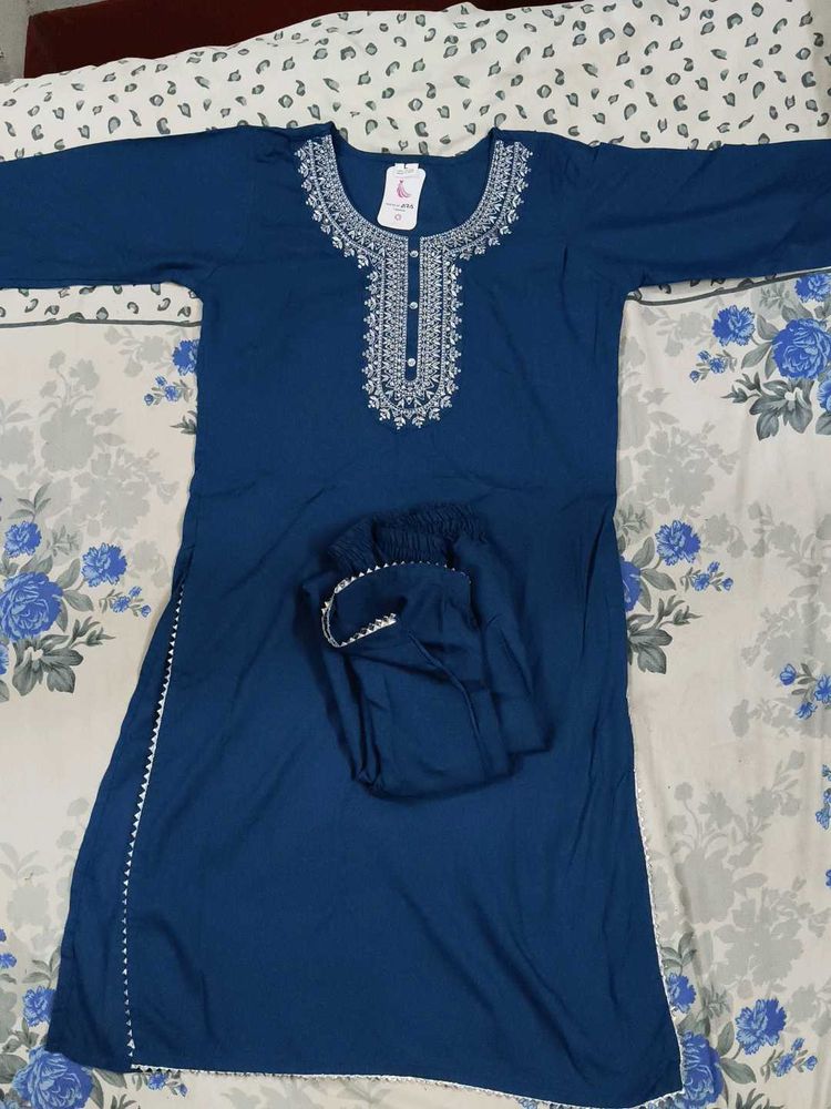 Elegant Blue Kurta Set