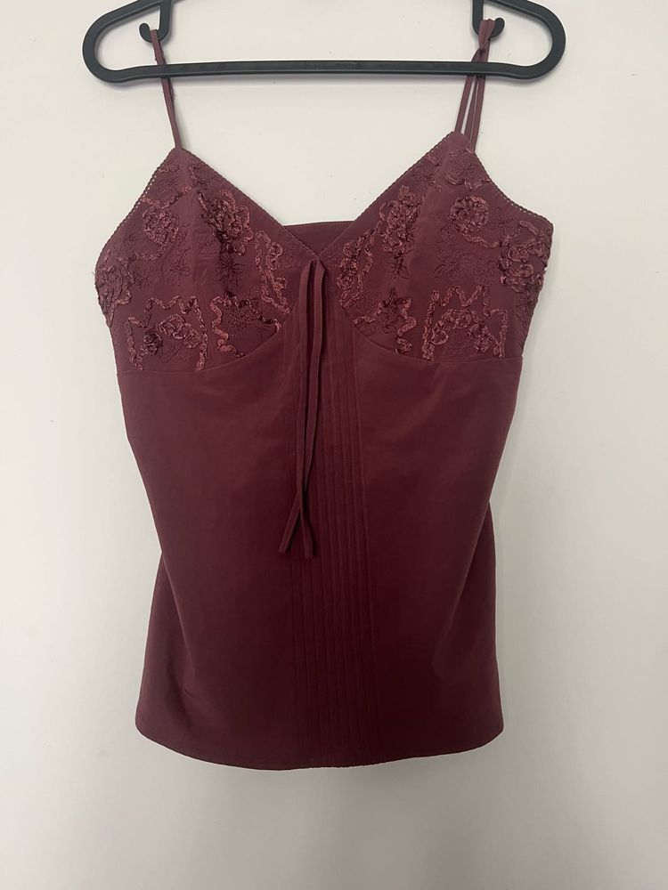Maroon Camisole Top with Lace Detailing XS