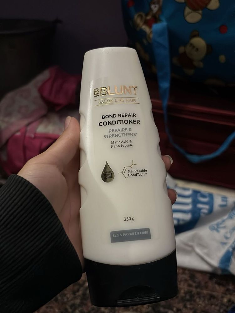 BBLUNT Bond Repair Conditioner