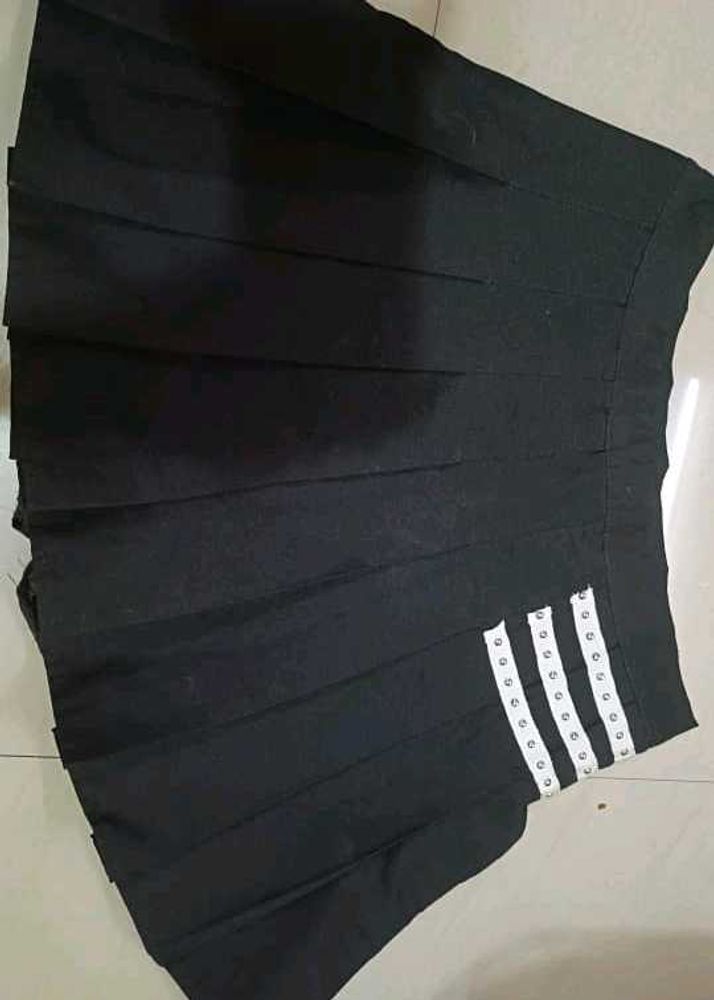 Pleated Black Mini Skirt with Straps
