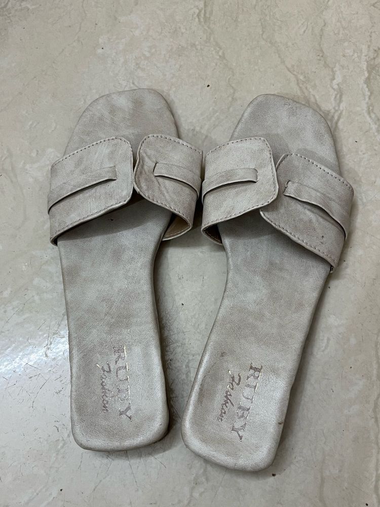 Stylish Beige Slides