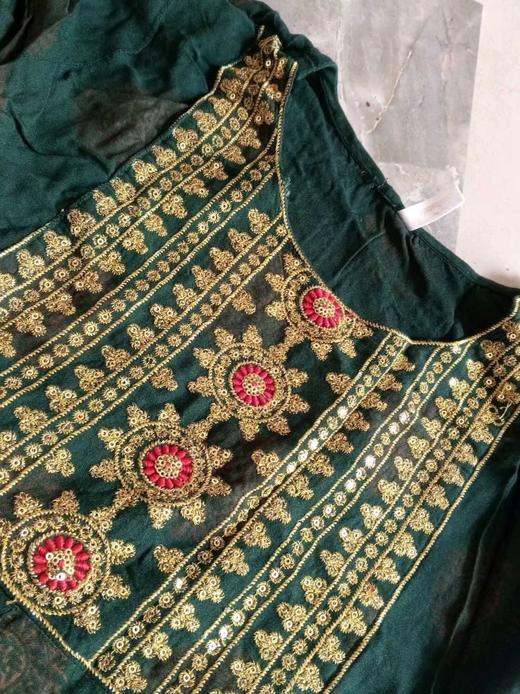Nyra Cut Kurti W Embroidery