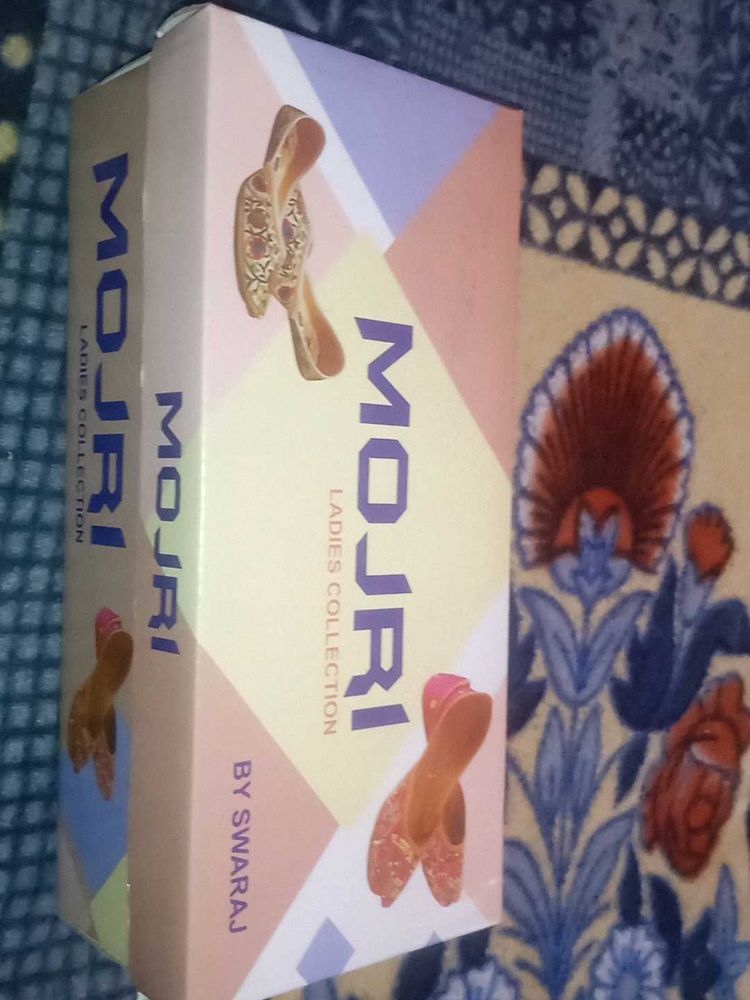 Mojri Ladies Collection