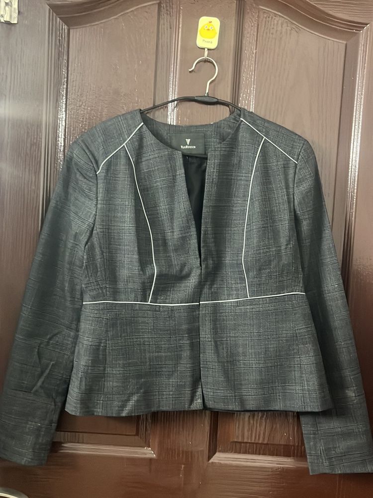 Women&#39;s Blazer